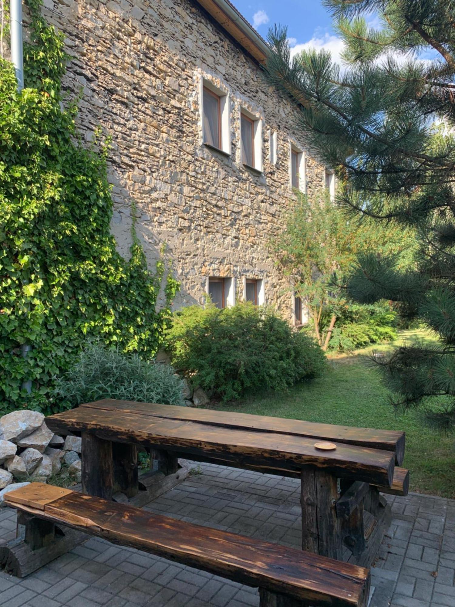 Villa Lypche Besenova Exterior foto
